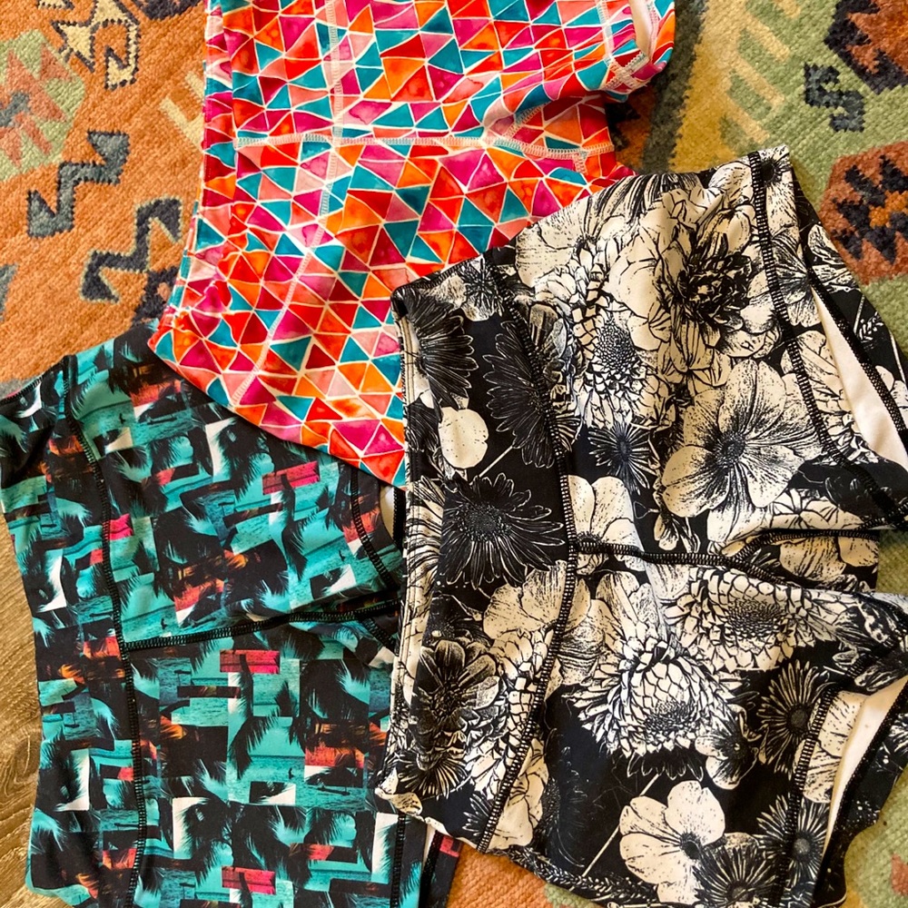 Born Primitive shorty shorts LOT XS